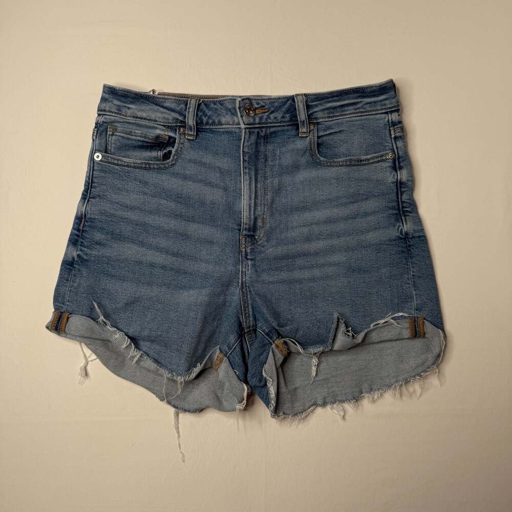American Eagle Stretch Mom Short Size 10 Denim Blue Cutoff